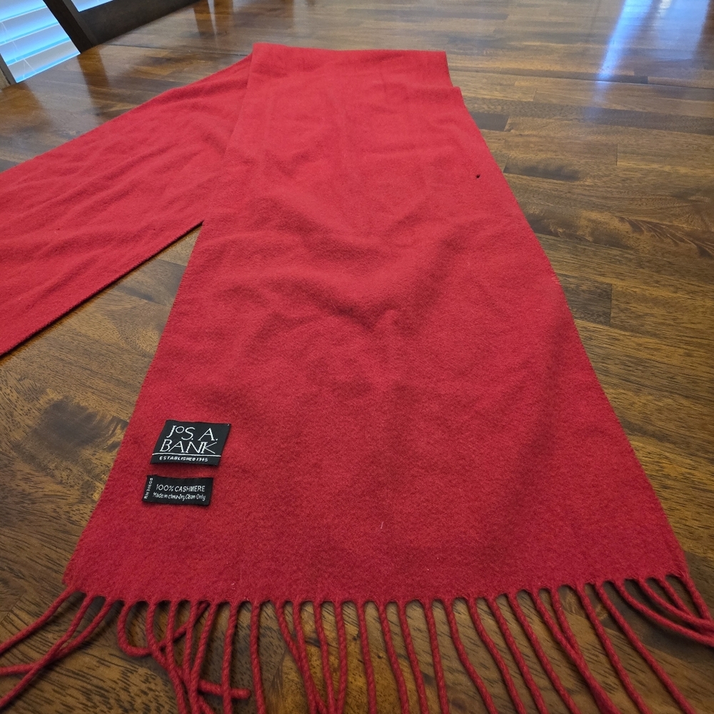 Jos. A. Bank Red Cashmere Scarf. Sku 15 - Picture 3 of 7